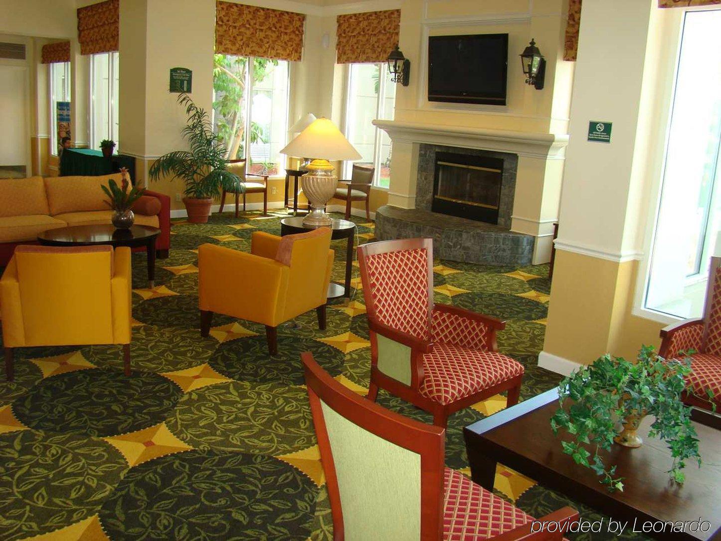 Hilton Garden Inn Anaheim/Гардън Гроув Интериор снимка