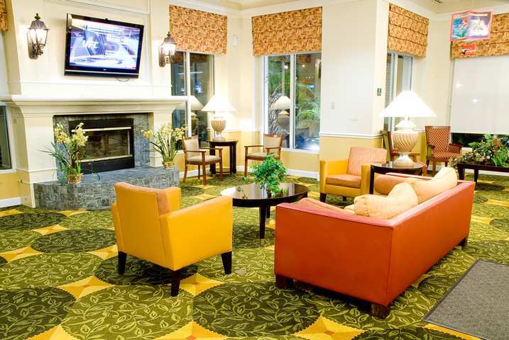 Hilton Garden Inn Anaheim/Гардън Гроув Интериор снимка
